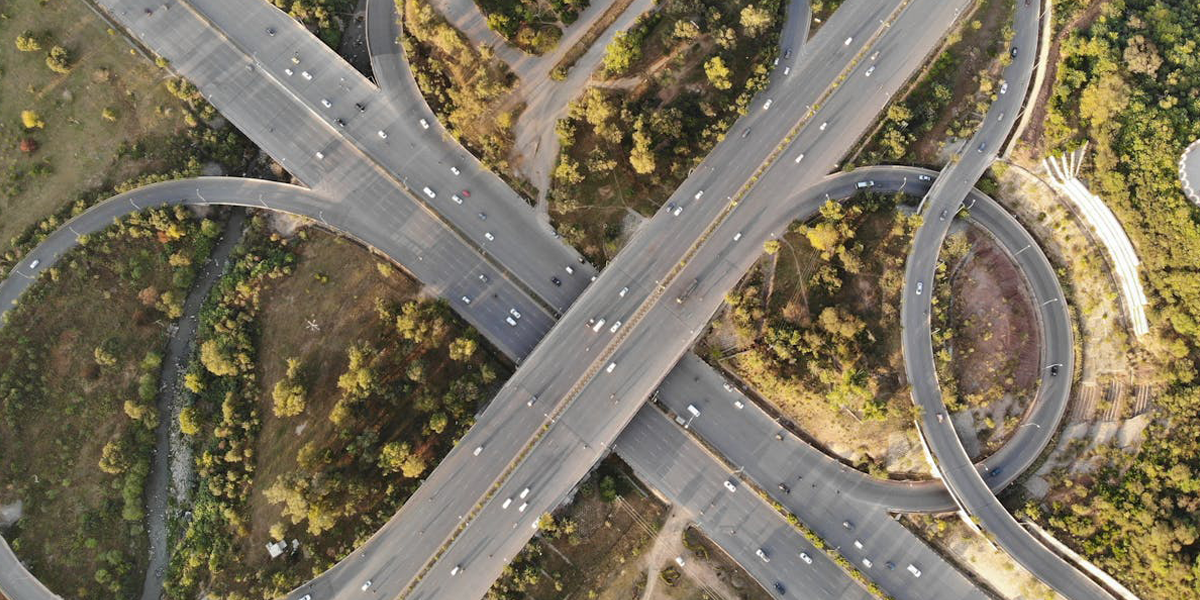 Autópálya csomópontok éves matricával