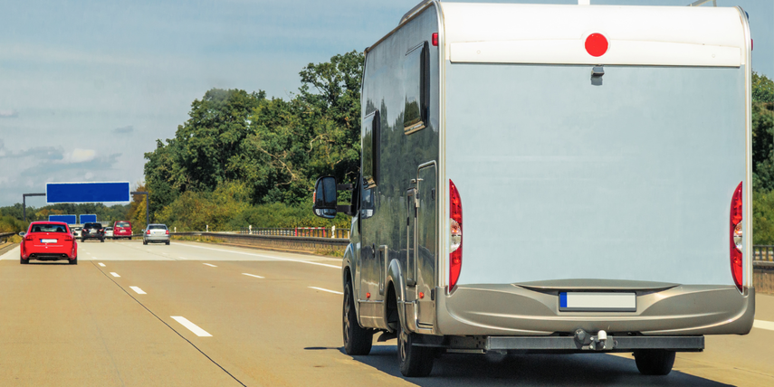 2026. január 1-től minden lakóautó az e-matrica rendszerbe tartozik Magyarországon